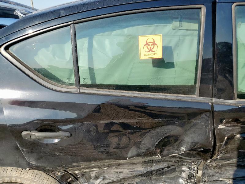 2019 NISSAN VERSA S 3N1CN7AP1KL817425