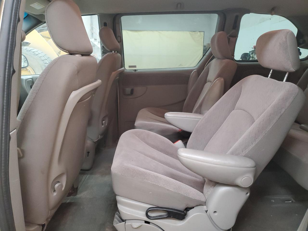 Lot #3277076176 2001 CHRYSLER VOYAGER LX