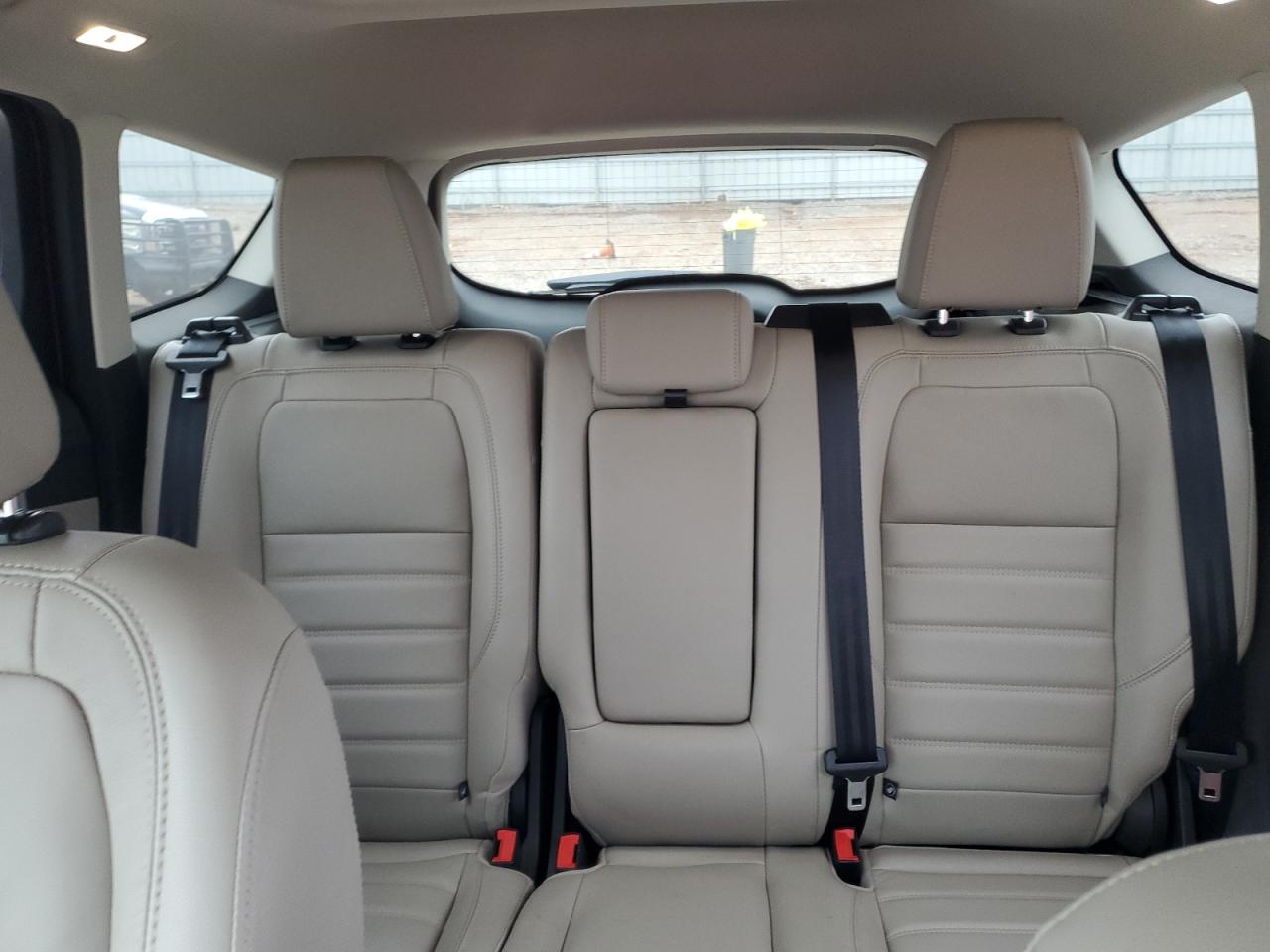 FORD ESCAPE TITANIUM