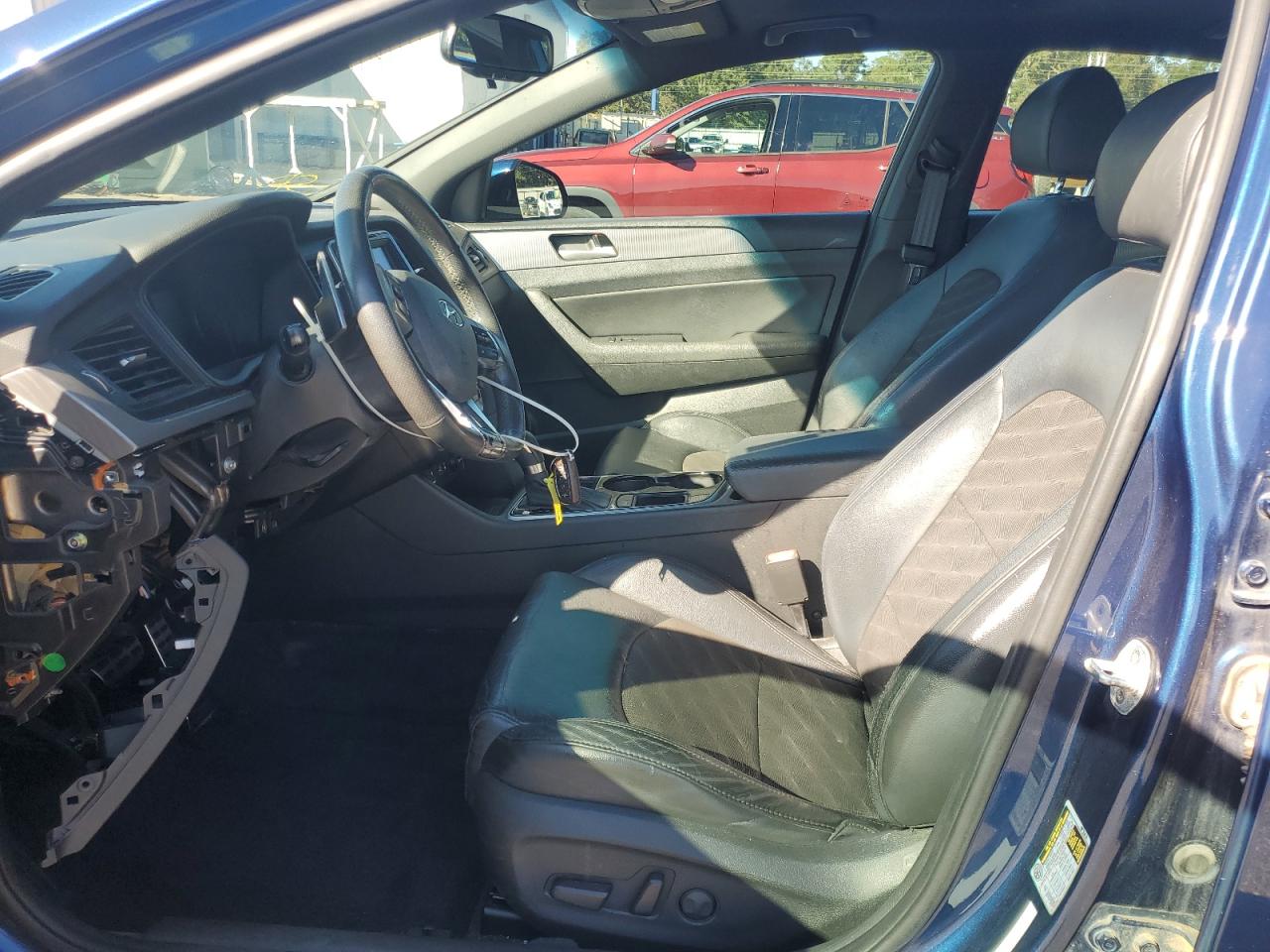 HYUNDAI SONATA SPORT