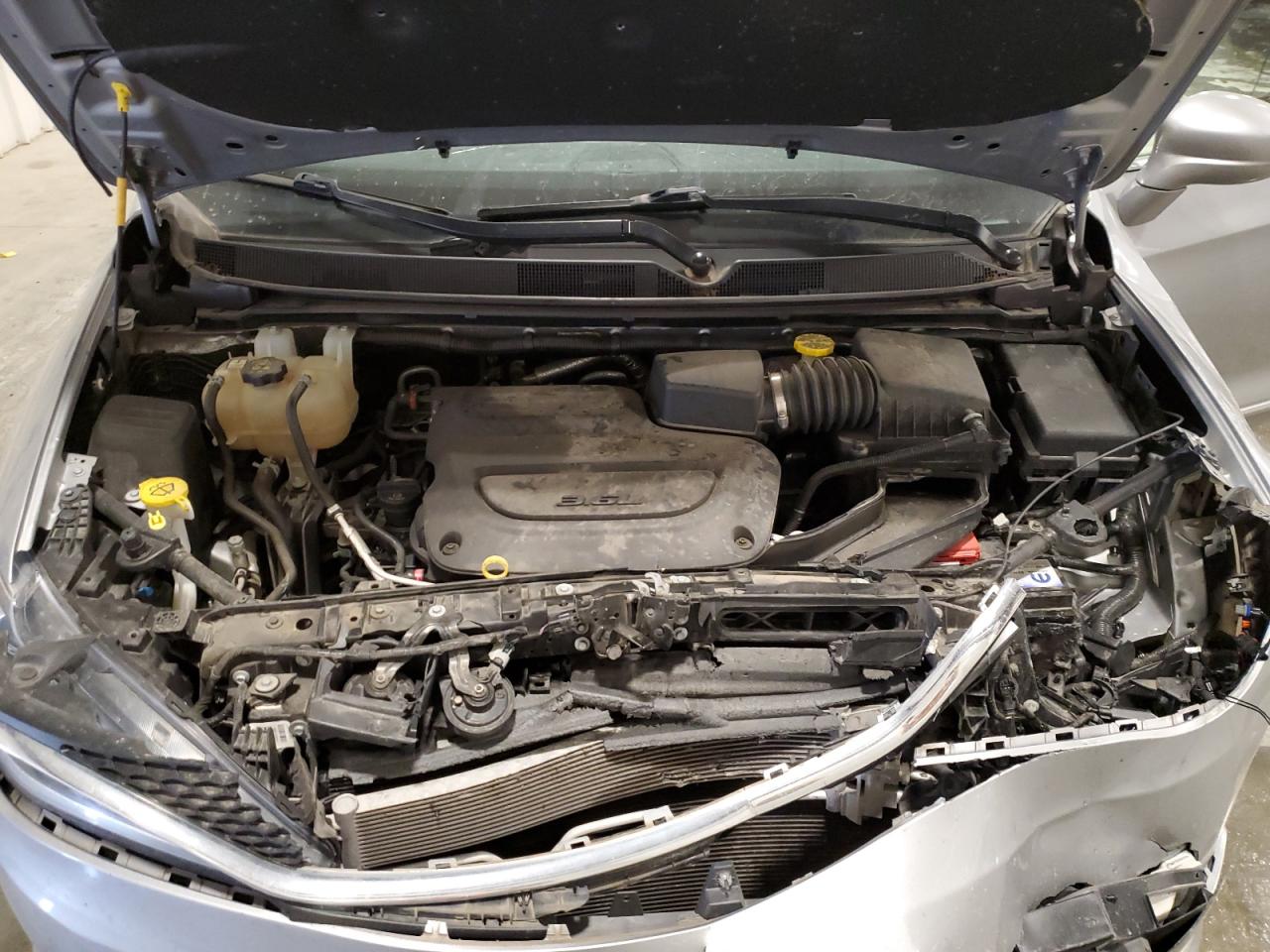 CHRYSLER PACIFICA TOURING L