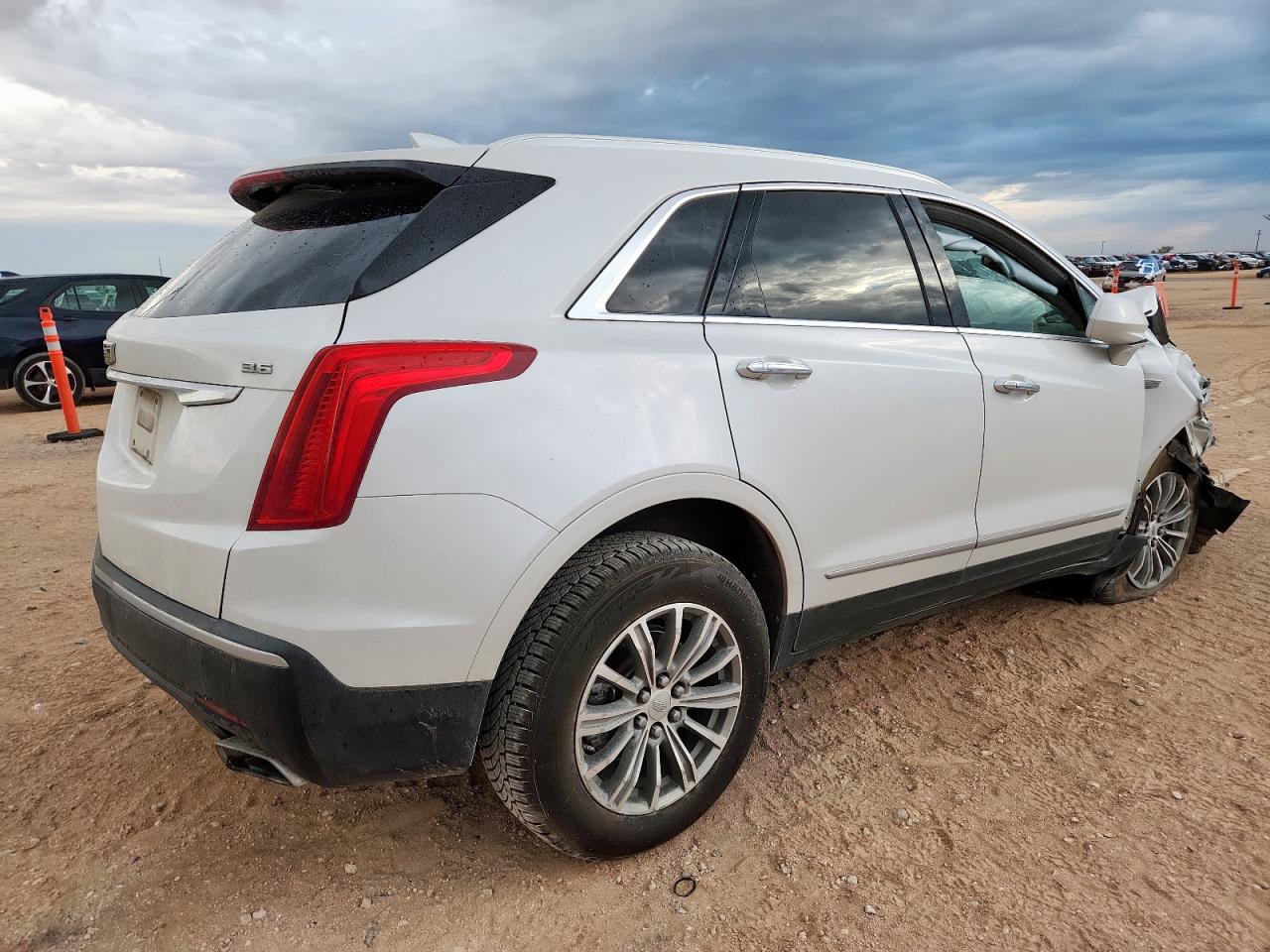 CADILLAC XT5 LUXURY