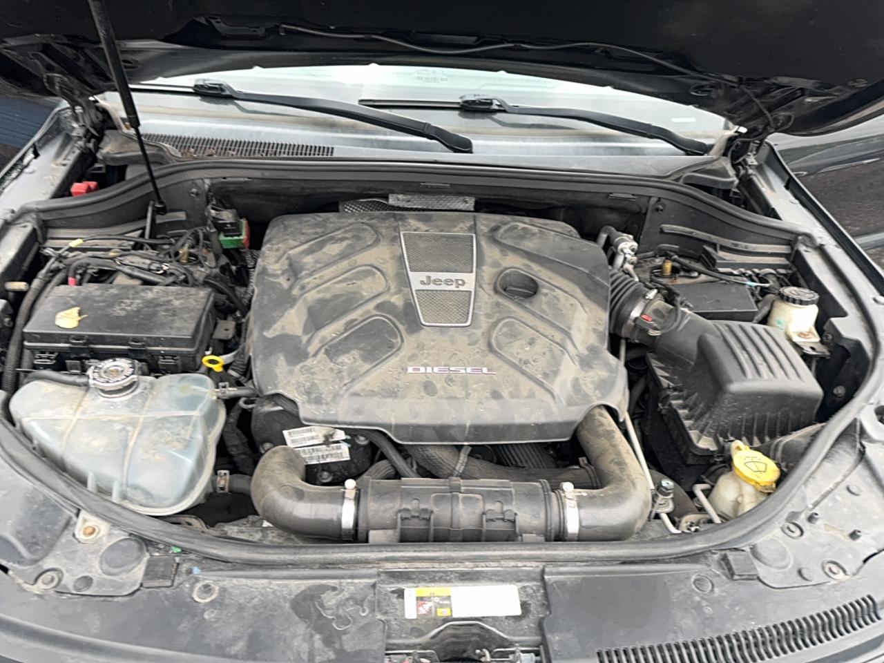 JEEP GRAND CHEROKEE SUMMIT