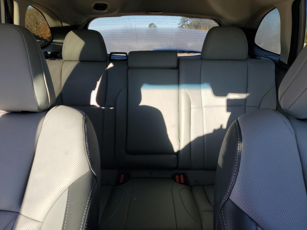 SUBARU OUTBACK LIMITED