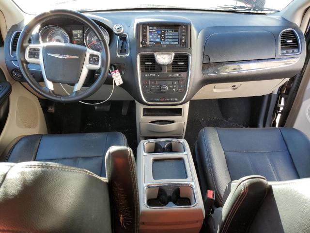 2016 CHRYSLER TOWN & COU - 2C4RC1BG8GR230092