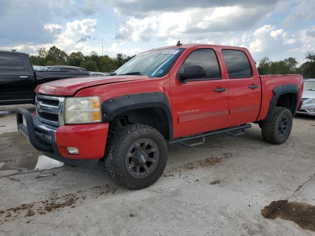 CHEVROLET SILVERADO