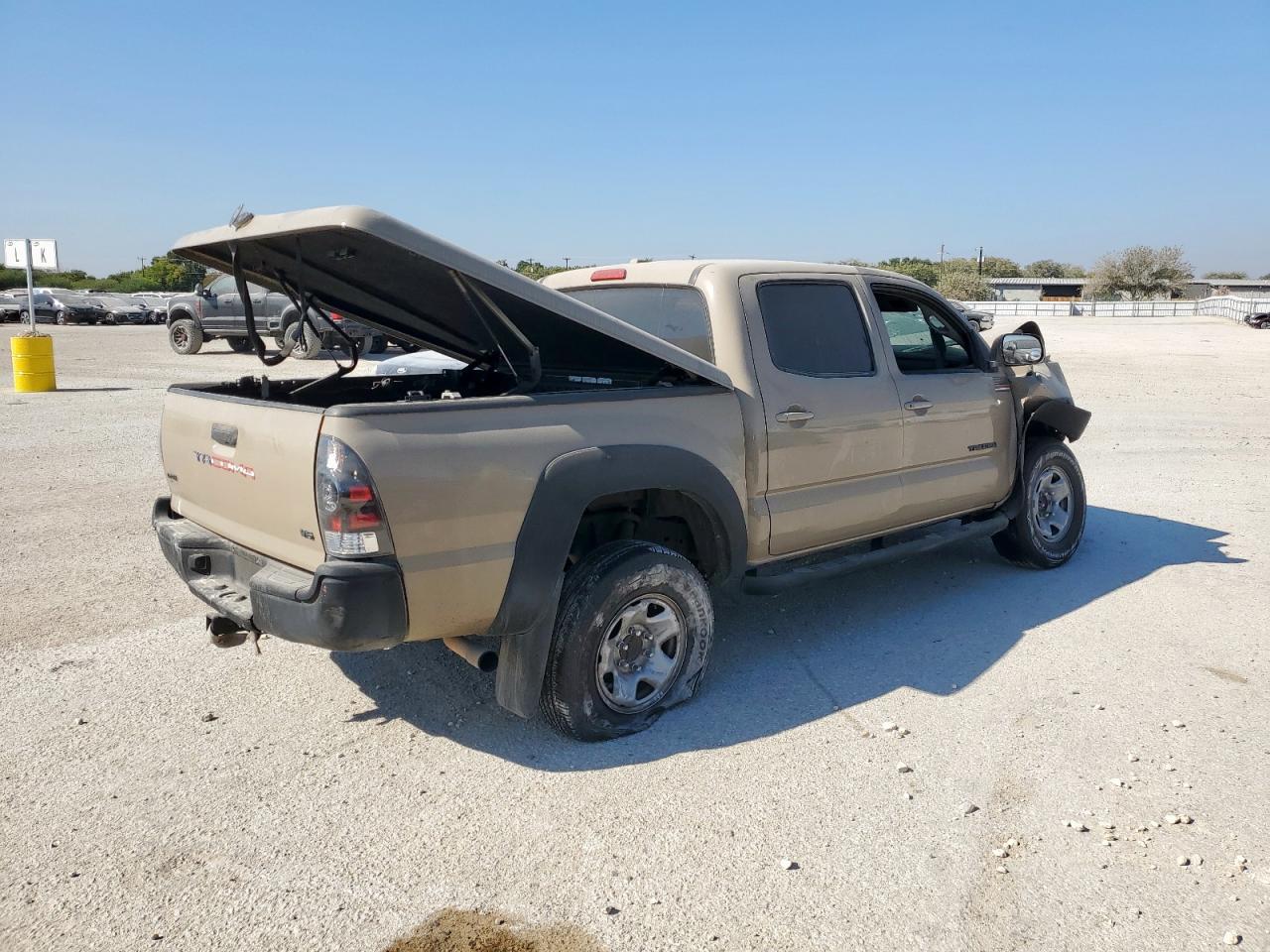 TOYOTA TACOMA DOUBLE CAB PRERUNNER