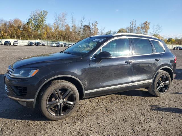 2017 VOLKSWAGEN TOUAREG WO WVGRF7BP1HD001263