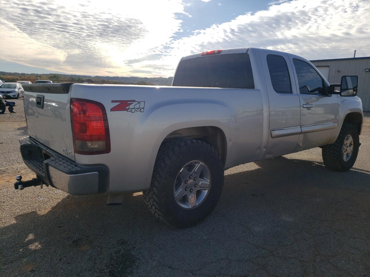 GMC SIERRA K1500 SLE