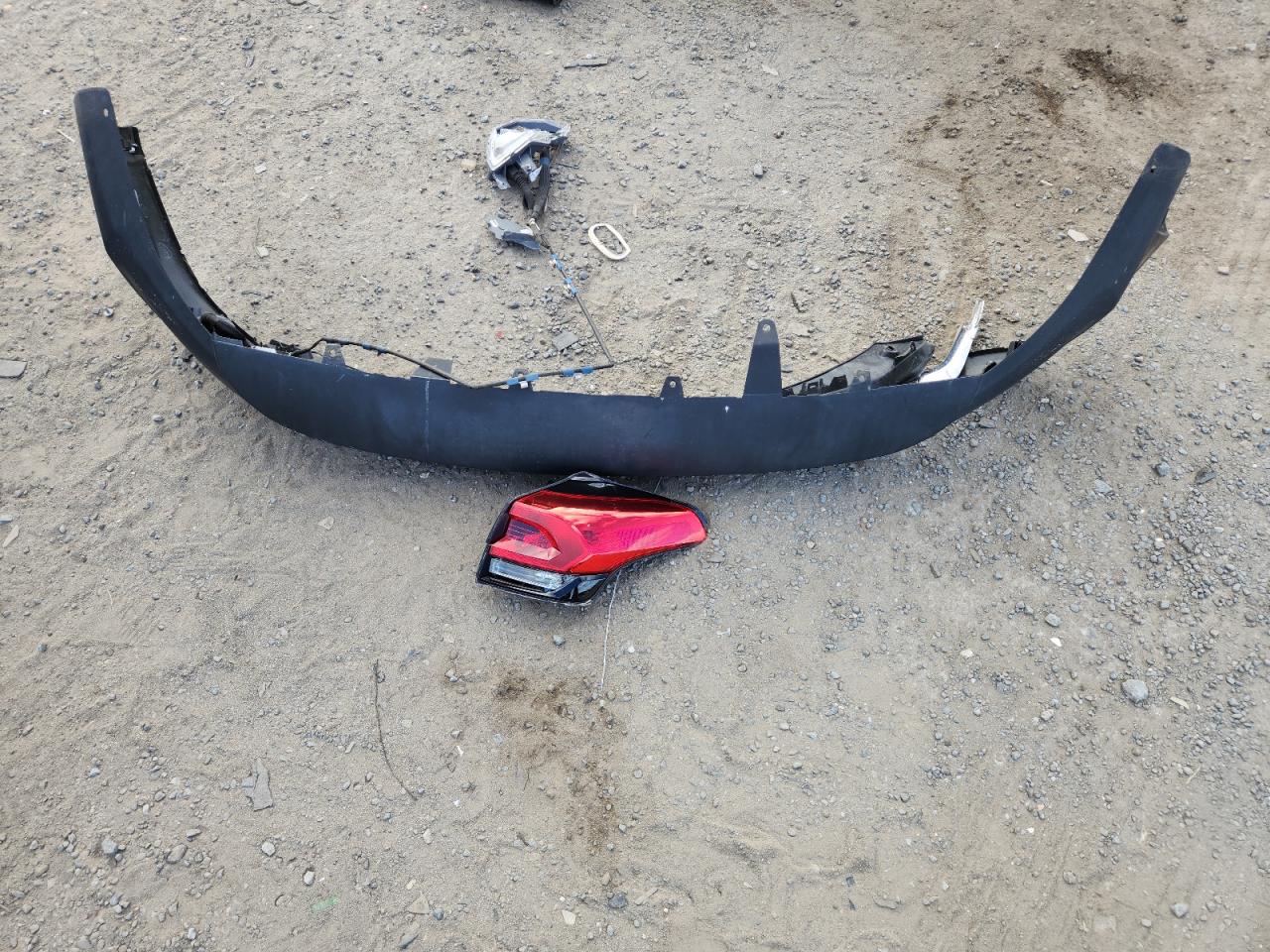 Lot #3305426459 2018 TOYOTA RAV4 LE