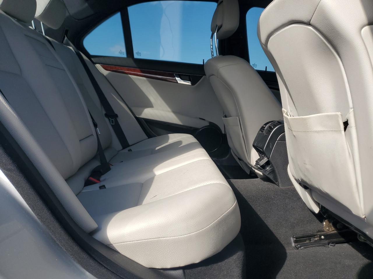 MERCEDES-BENZ C-CLASS 300 4MATIC