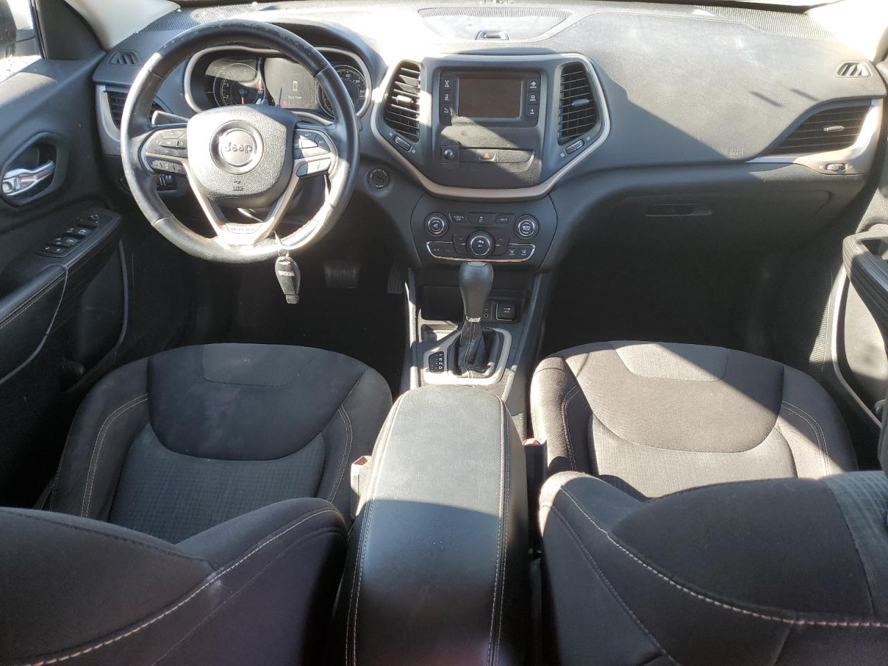 JEEP GRAND CHEROKEE LATITUDE