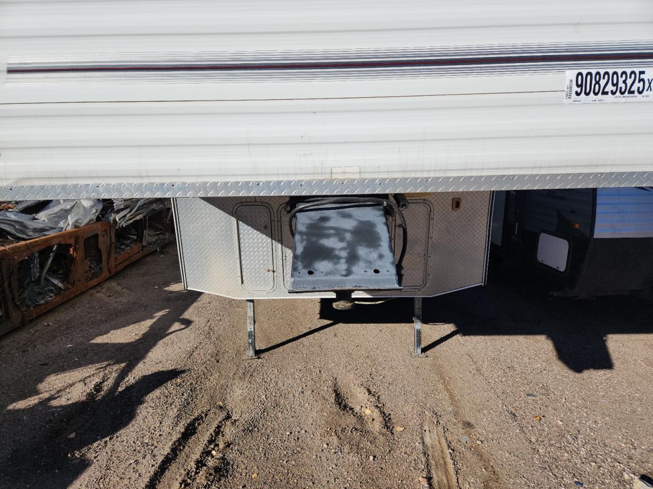 Lot #3283891413 2004 NEWMAR BAY STAR