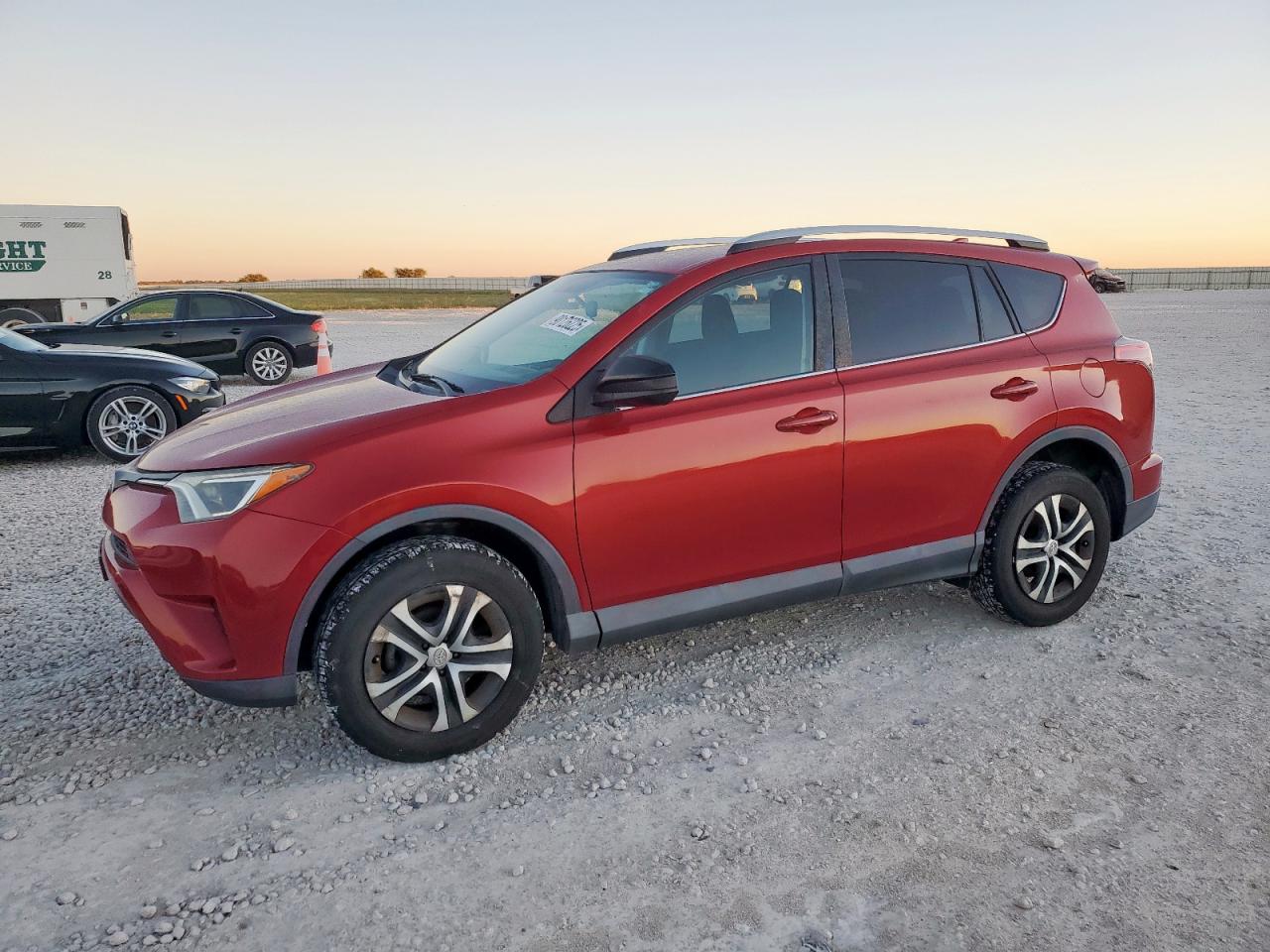 TOYOTA RAV4 LE