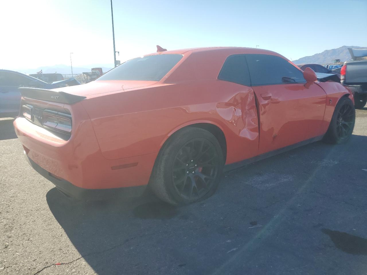 DODGE CHALLENGER SRT HELLCAT