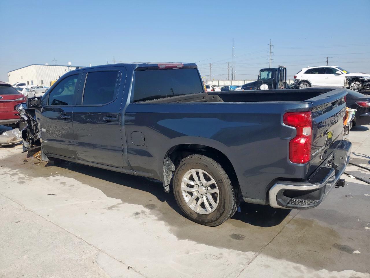 CHEVROLET SILVERADO C1500 LT