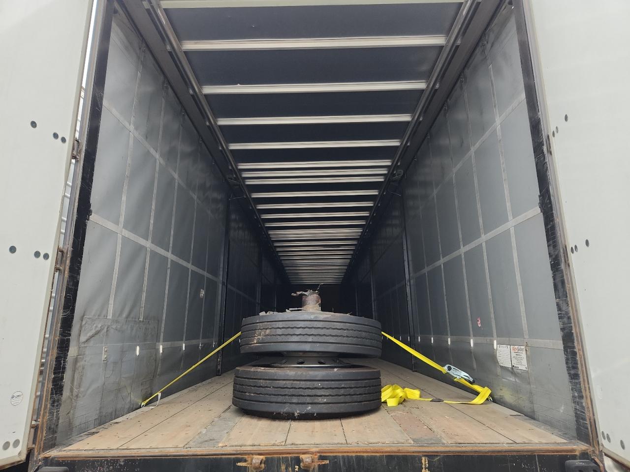 Lot #3268970001 2021 UTILITY UNKNOWN