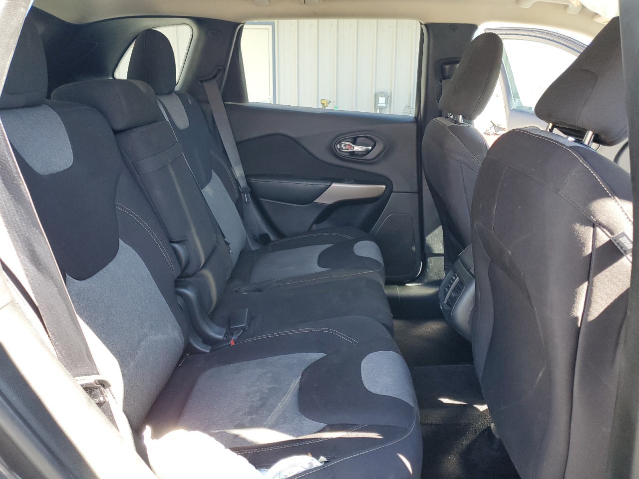 JEEP GRAND CHEROKEE LATITUDE