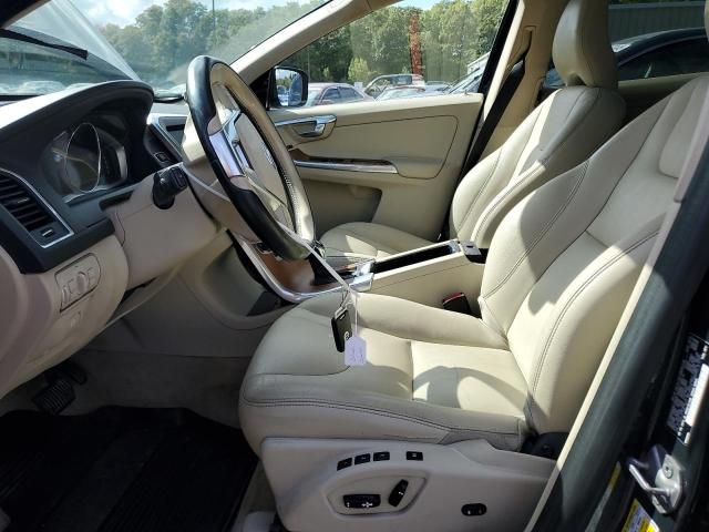 2015 VOLVO XC60 T6 PR - YV4902RK8F2750232