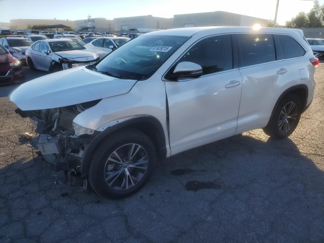 Lot #3291731235 2018 TOYOTA HIGHLANDER