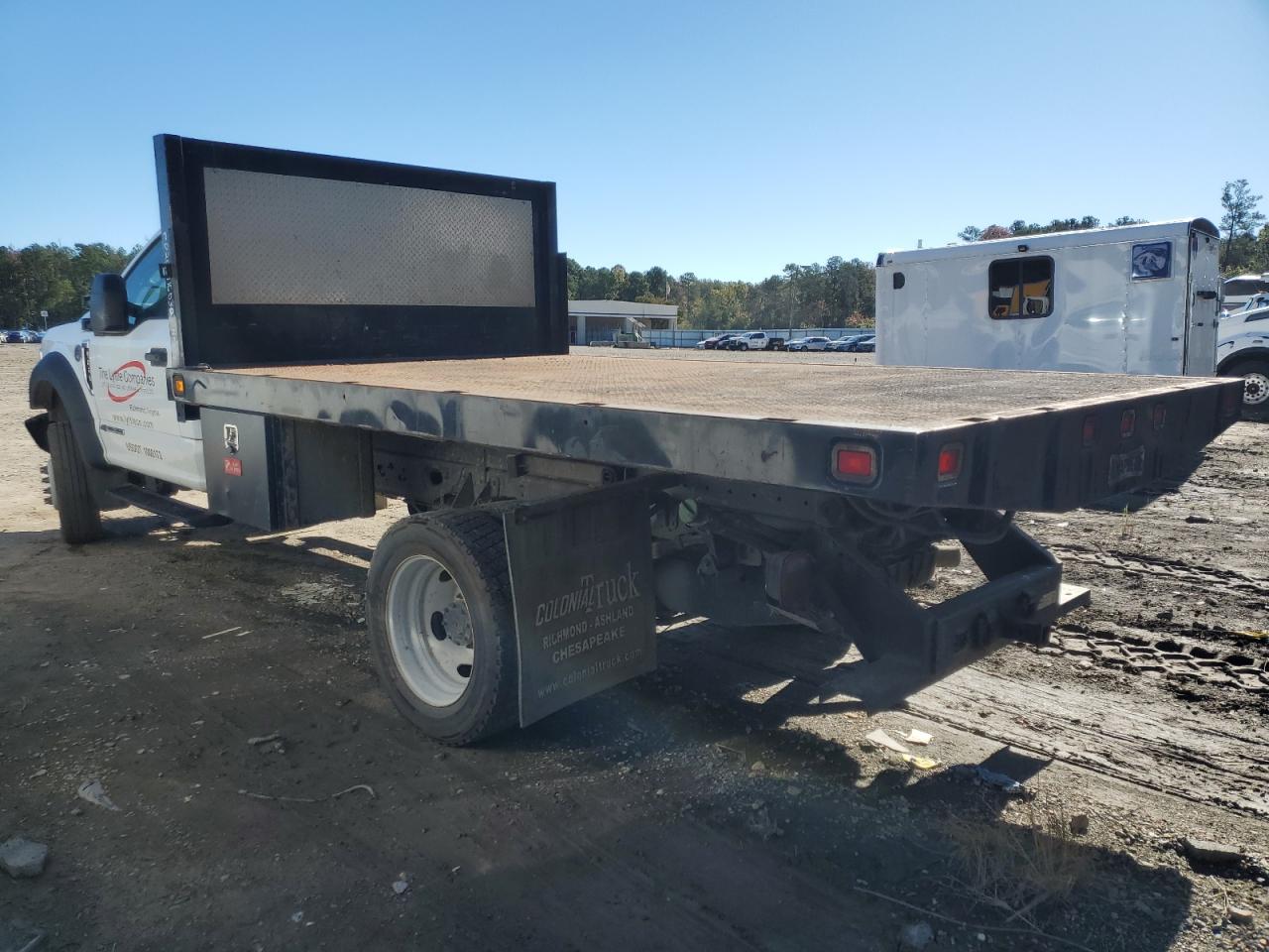 FORD F-550 SUPER DUTY