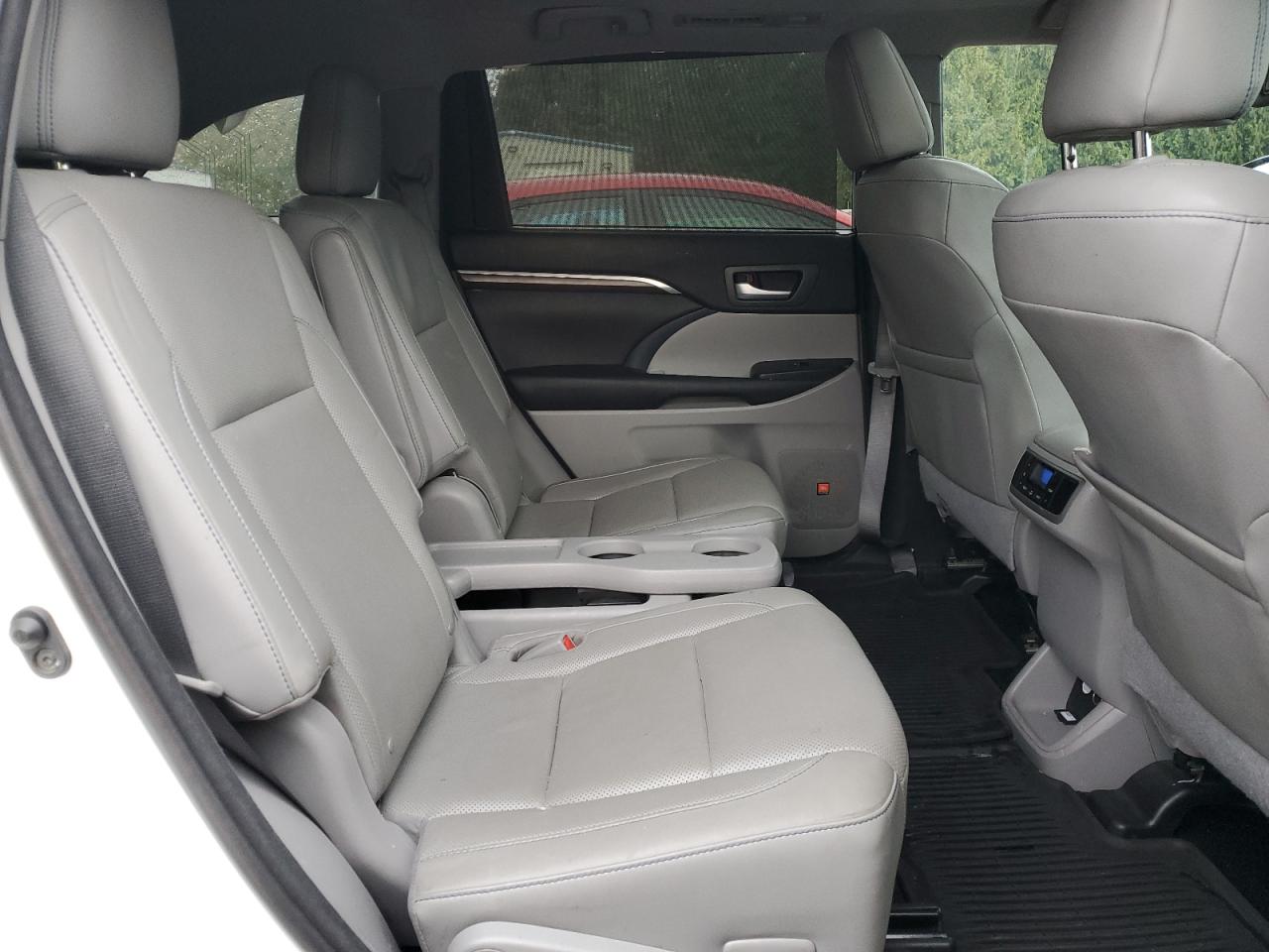 TOYOTA HIGHLANDER LIMITED