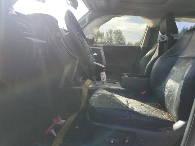 2018 TOYOTA 4RUNNER SR JTEBU5JR3J5535427