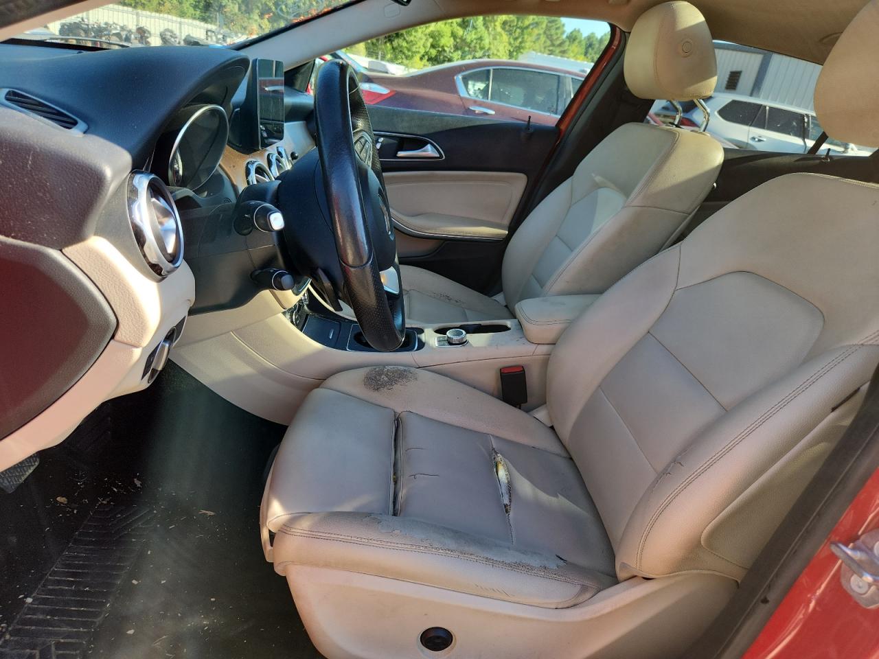 MERCEDES-BENZ GLA-CLASS 250