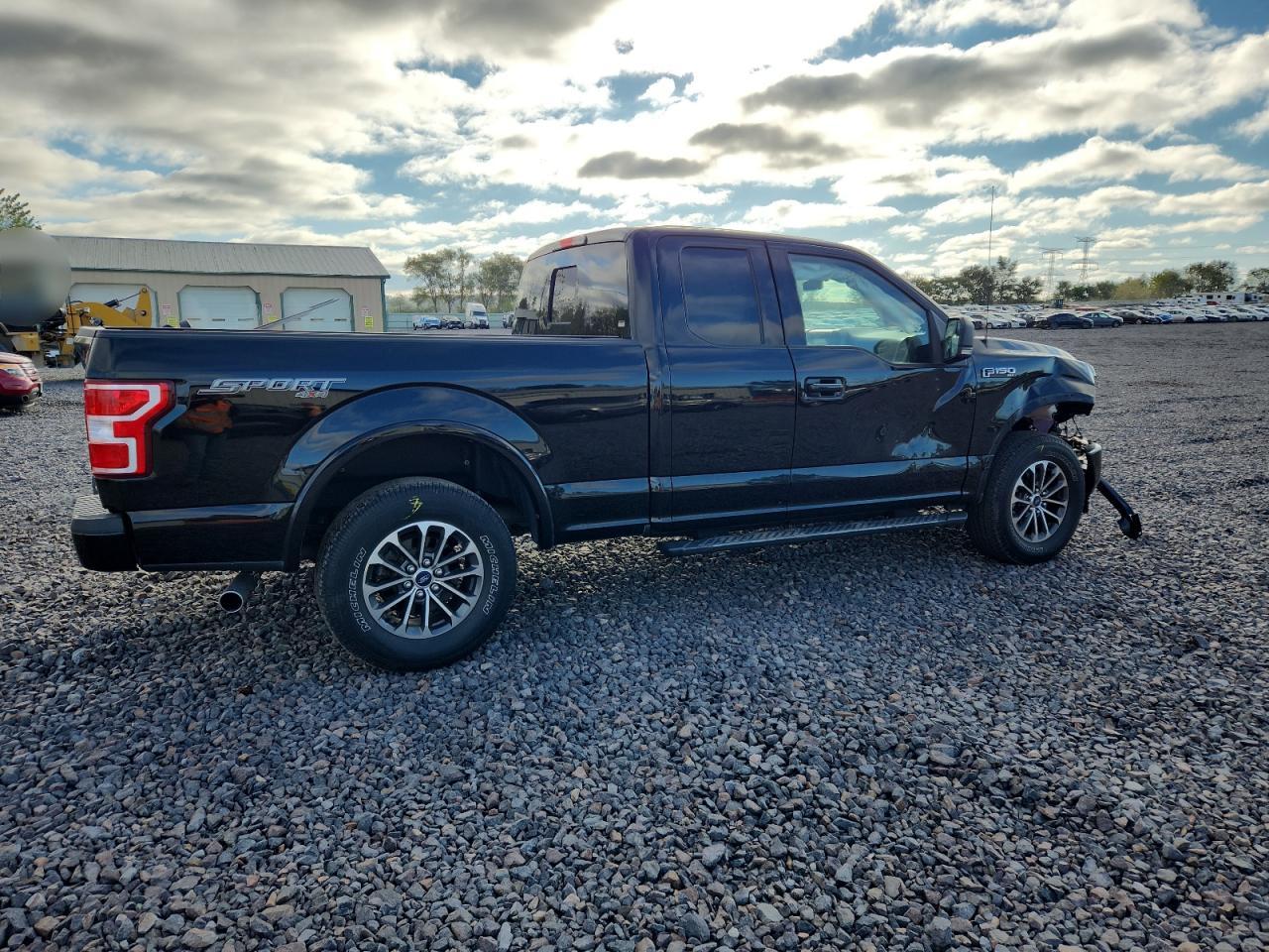 FORD F-150 SUPER CAB