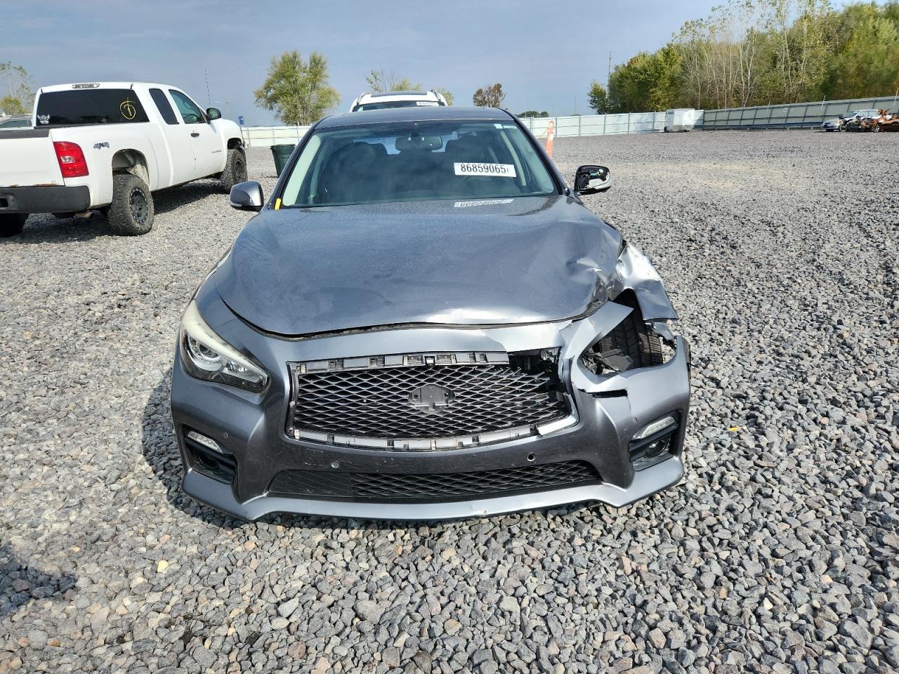 INFINITI Q50 PREMIUM