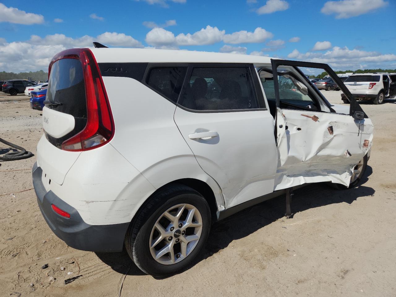 KIA SOUL LX