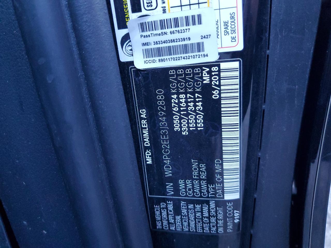 MERCEDES-BENZ METRIS