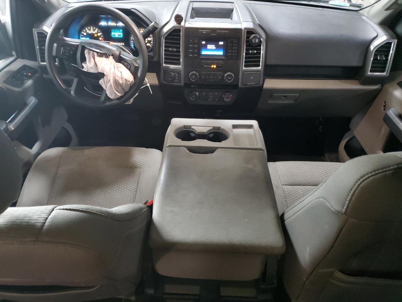 FORD F-150 SUPERCREW