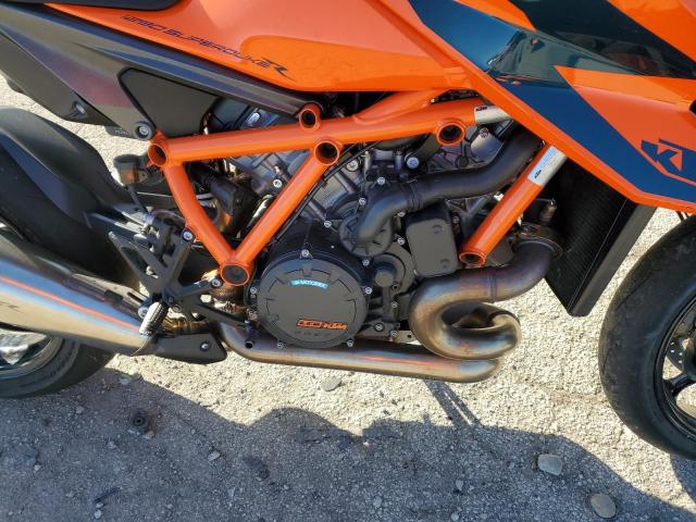 2020 KTM 1290 SUPER - VBKV39405LM924814