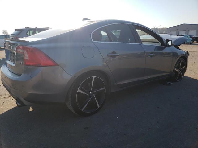 2016 VOLVO S60 R DESI YV126MFP9G2396411
