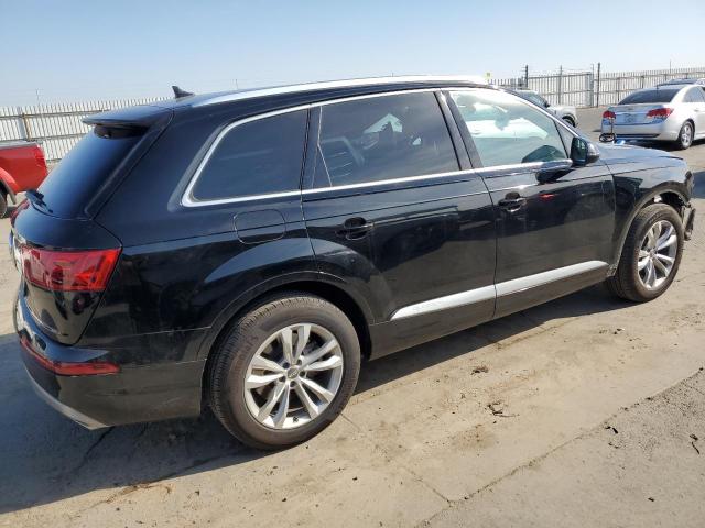 VIN WA1AAAF71KD000770 2019 Audi Q7, Premium no.3