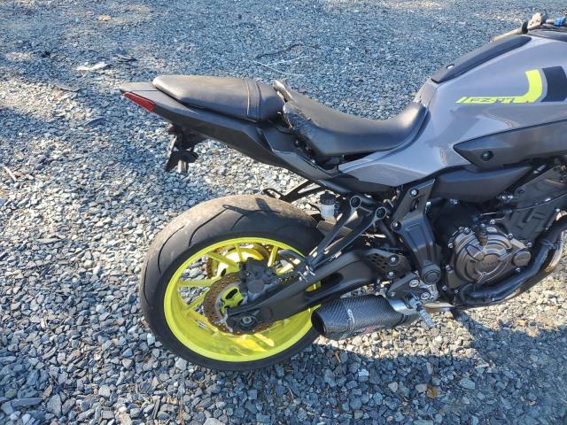 2016 YAMAHA FZ07 JYARM06E2GA010043