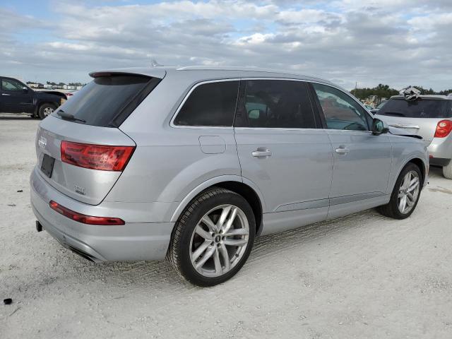 VIN WA1VAAF70JD049636 2018 Audi Q7, Prestige no.3