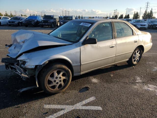 2000 Toyota Camry LE