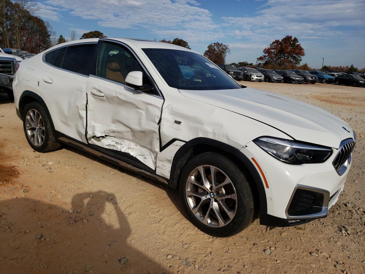 2021 BMW X6 xDrive40I vin: 5UXCY6C03M9F01259