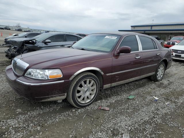 2006 Lincoln Town Car Signature Limited