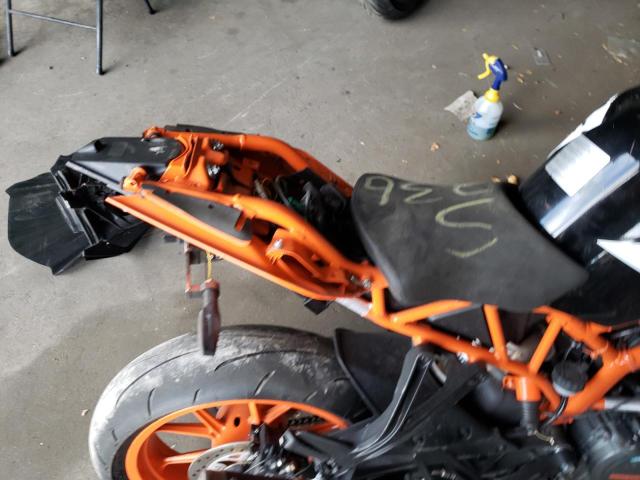 MD2JYJ40XJC291002 2018 Ktm 390 Duke