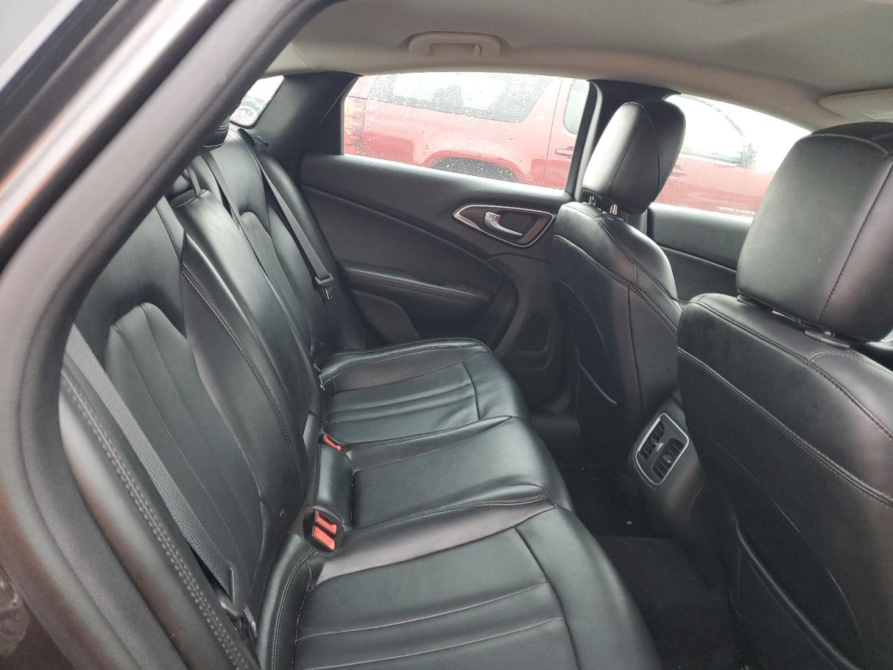 1C3CCCCG7FN580894 2015 Chrysler 200 C