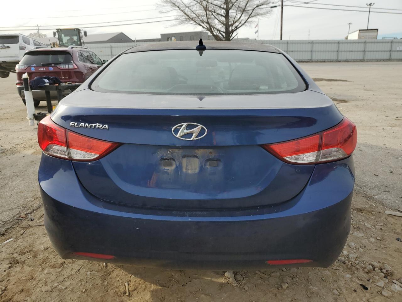 KMHDH4AE4DU628021 2013 Hyundai Elantra Gls