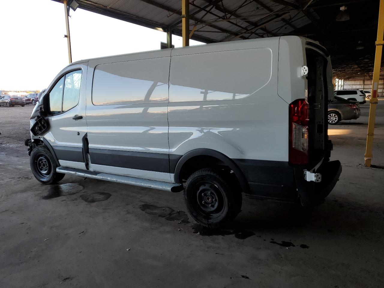 1FTBR1Y86PKA25174 FORD TRANSIT 2023