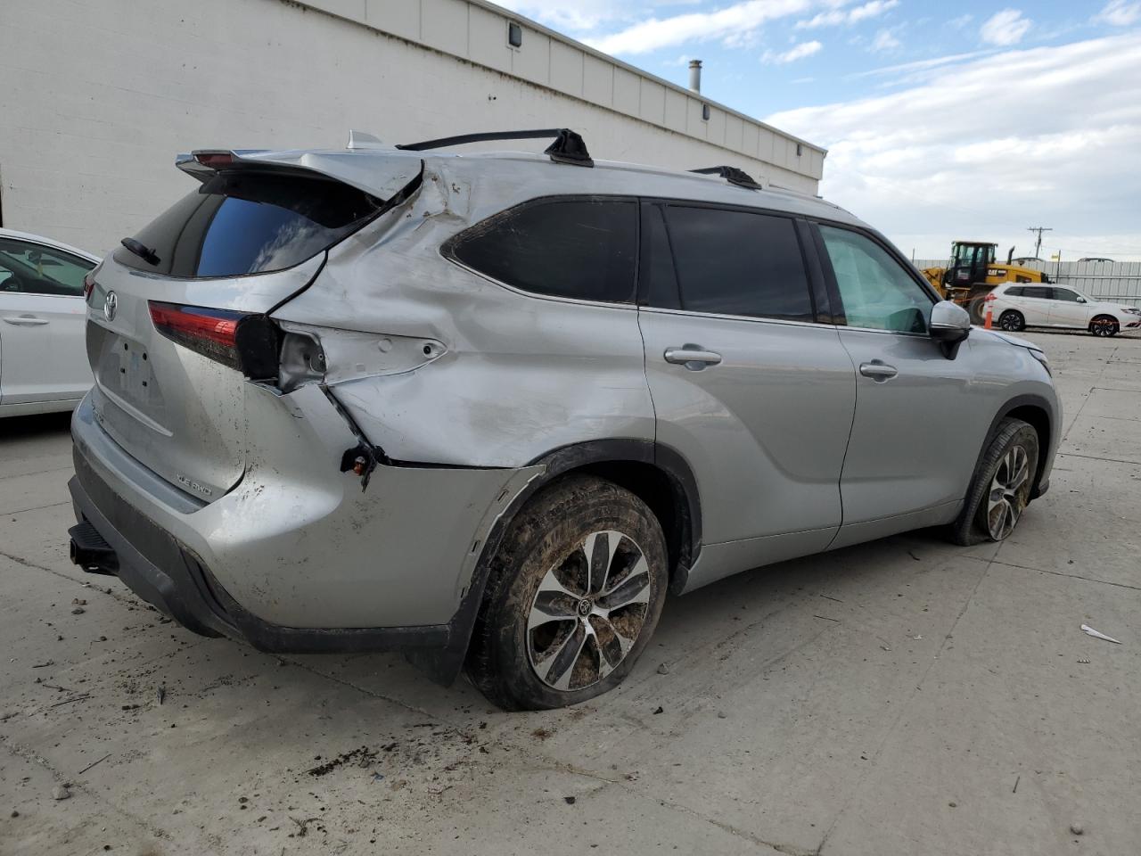 5TDGZRBH1NS176815 TOYOTA HIGHLANDER 2022