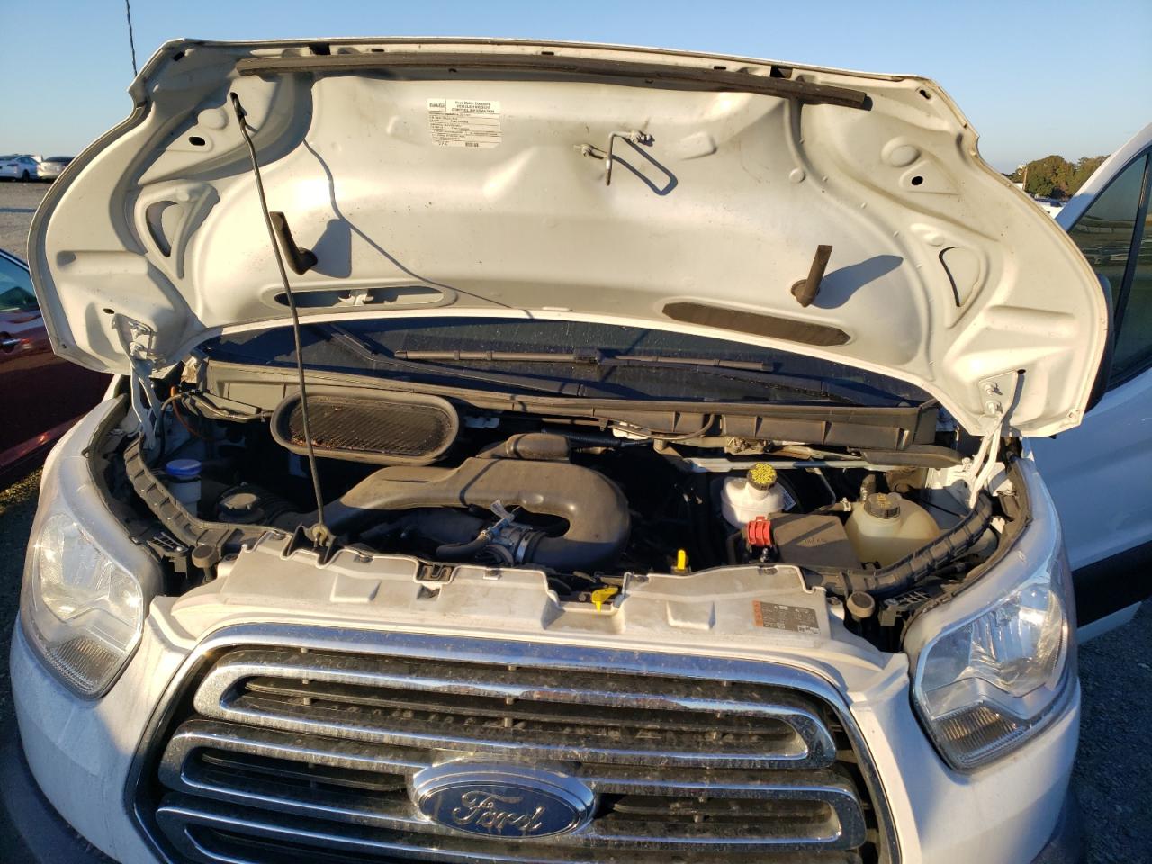 1FBZX2YMXKKB05923 FORD TRANSIT 2019