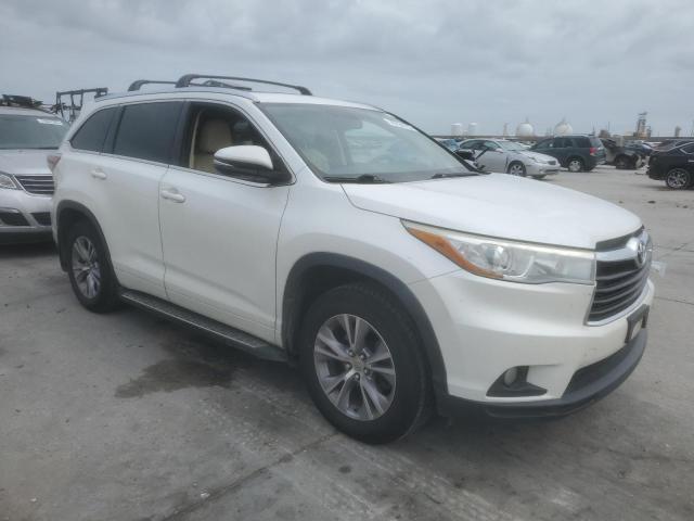 VIN 5TDKKRFHXFS056845 2015 Toyota Highlander, Xle no.4