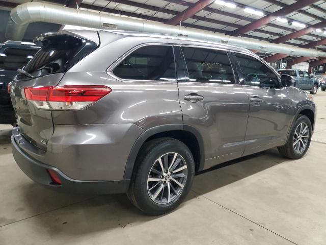 5TDKZRFH1JS538933 | 2018 TOYOTA HIGHLANDER