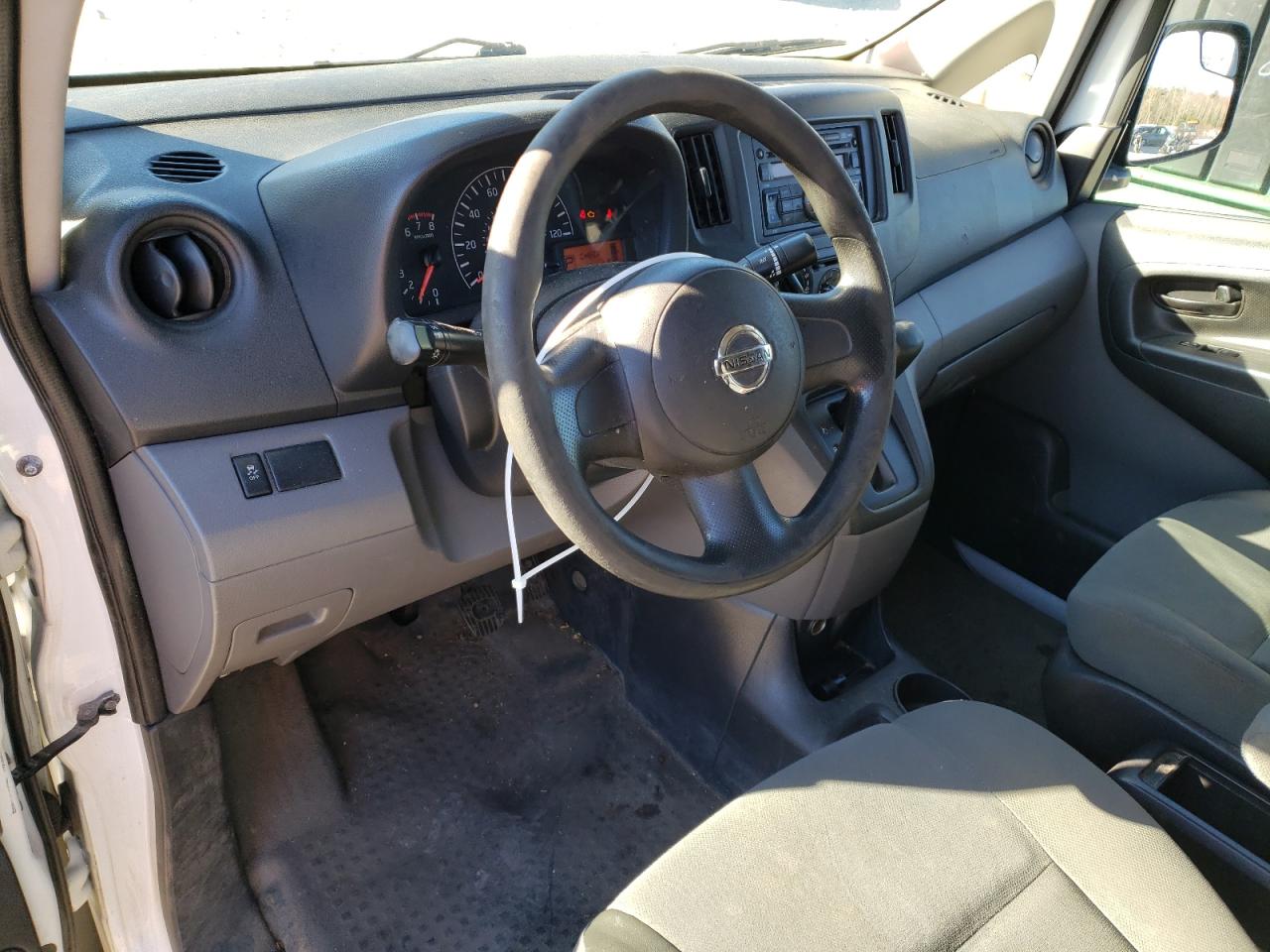 3N6CM0KN1HK712741 NISSAN NV 2017